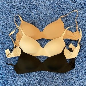 Set of 3 Victoria’s Secret Lightly Lined Wireless T-Shirt Bra 38D